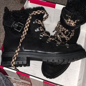 Brand new Sam Edelman winter boots.
